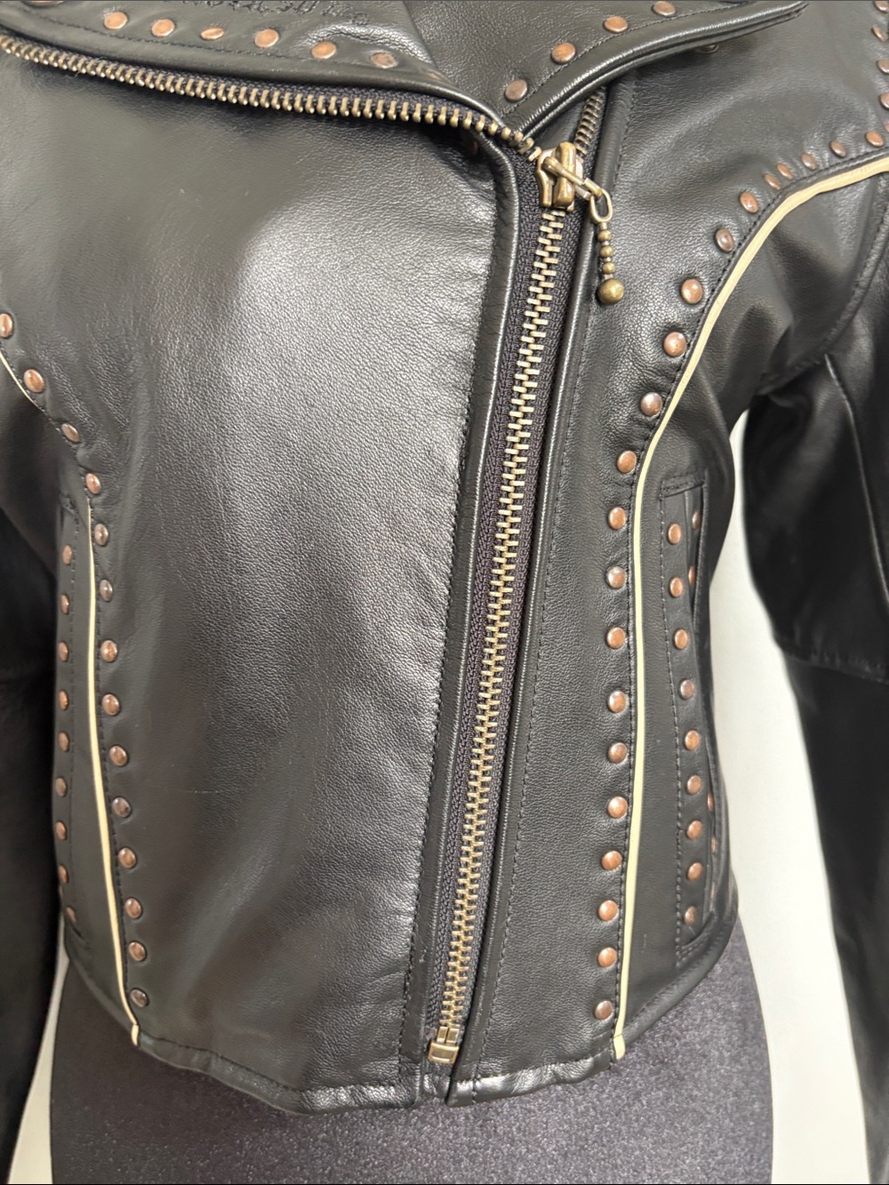 Vintage Harley-Davidson Black Leather Stud-Trim Moto Jacket - Picture 12 of 16